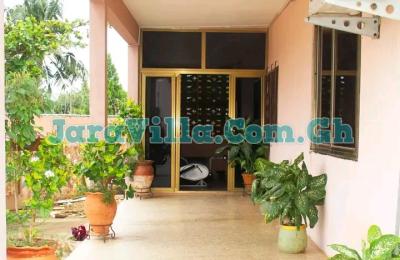 furnished studio aparrment@ tesano