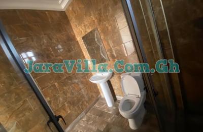 2 bedroom apartment at Adjiringanor
