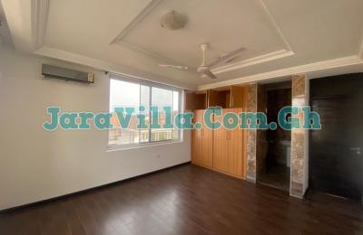 2 bedroom apartment at Adjiringanor
