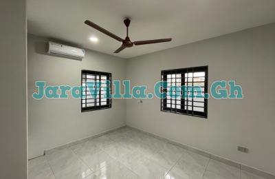 4 bedrooms house for sale at Lakeside