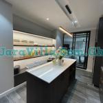 4 bedrooms house for sale at Lakeside