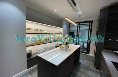 4 bedrooms house for sale at Lakeside