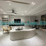 4 bedrooms house for sale at Lakeside