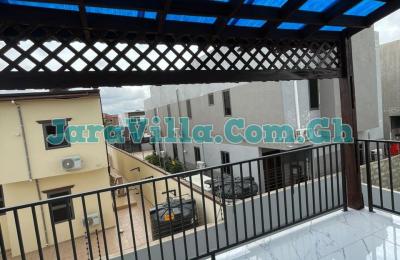 4 bedrooms house for sale at Lakeside