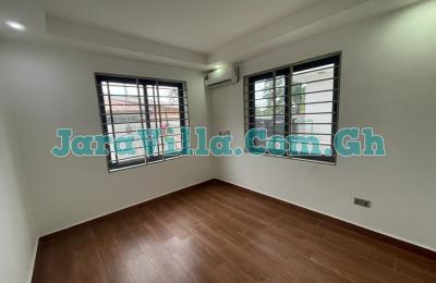 2 bedroom at School Junction