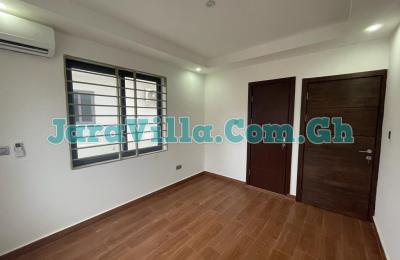 2 bedroom at School Junction