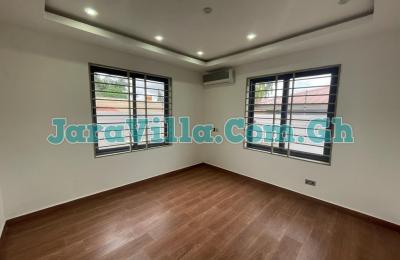2 bedroom at School Junction