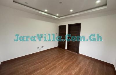 2 bedroom at School Junction