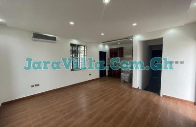 2 bedroom at School Junction
