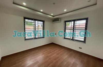 2 bedroom at School Junction