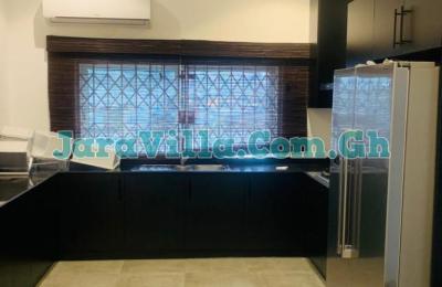 4Vedroom townhouse@ Cantonment
