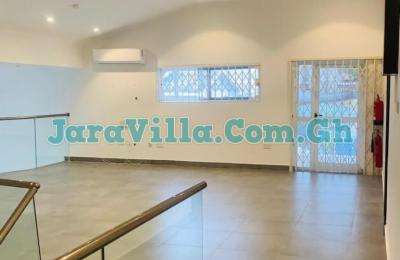 4Vedroom townhouse@ Cantonment