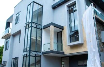 4BEDROOM Townhouse@ cantonment