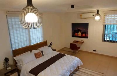 Serviced furnished 3Bedroom flat@ East Airport
