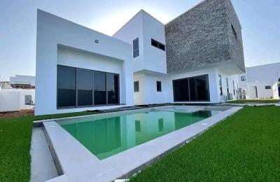 4BedroombTownhouse@ East Airport