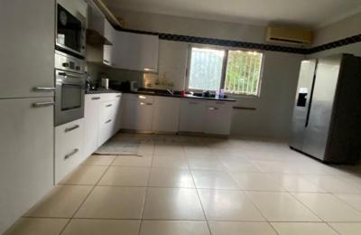 5BEDROOM HOUSE@ Trassaco Estate