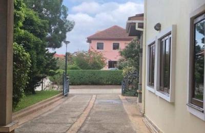 Fully furnished 4BedroomnHouse@ Cantonment