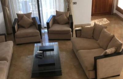 Fully furnished 4BedroomnHouse@ Cantonment