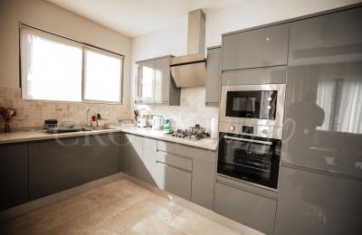 2Bedroom Apartment@ airpoet
