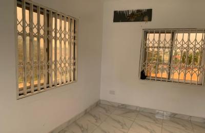 2Bedroom Apartment@ Cfc estate