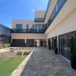 6Bedroom House@ Labone
