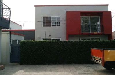 4Bedroom House@ American house