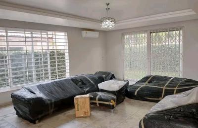 4Bedroom House@ American house