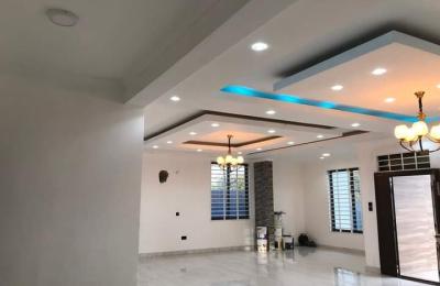 Check out this 5-bedroom house with a 1-bedroom staff quarters for sale at Spintex!