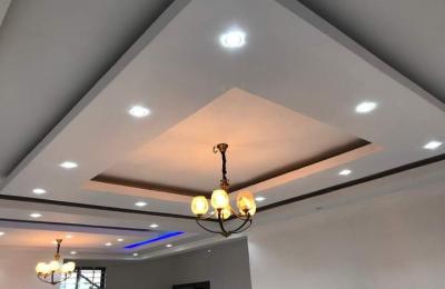 Check out this 5-bedroom house with a 1-bedroom staff quarters for sale at Spintex!