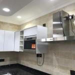 Check out this 5-bedroom house with a 1-bedroom staff quarters for sale at Spintex!