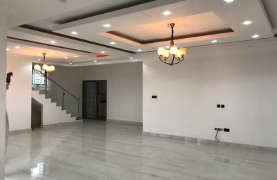 Check out this 5-bedroom house with a 1-bedroom staff quarters for sale at Spintex!