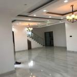 Check out this 5-bedroom house with a 1-bedroom staff quarters for sale at Spintex!