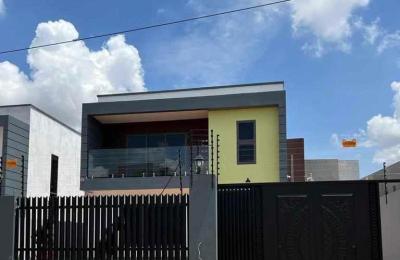 4 bedrooms newly duplex for sale at Lakeside Estate.