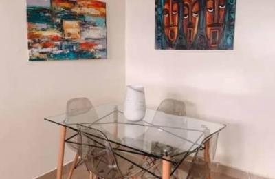 furnished 2 Bedroom flat@ Labone