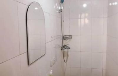 furnished 2 Bedroom flat@ Labone