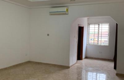 4Bedroom House@ American House
