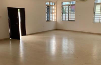 4Bedroom House@ American House