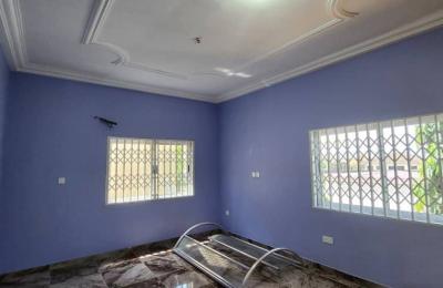 4 bedroom self compound duplex at East Legon, Adjiringanor for rent