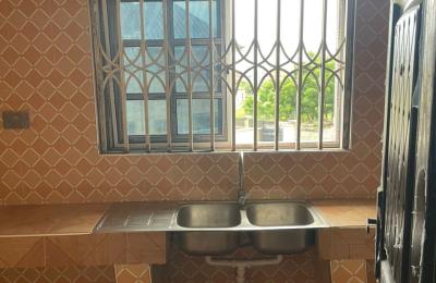 chamber and Hall at lakeside for rent