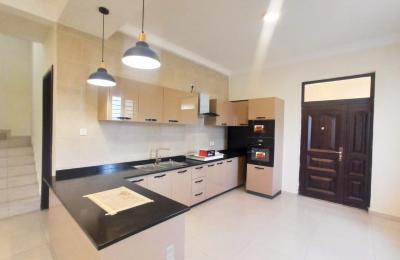 4 bedroom duplex for sale at Lakeside Estate.