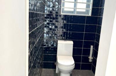 4 bedrooms for sale at East Legon, Ogbojo