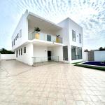 4 bedrooms for sale at East Legon, Ogbojo