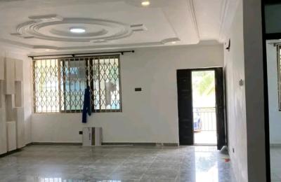 3Bedroom Apartment@ American house