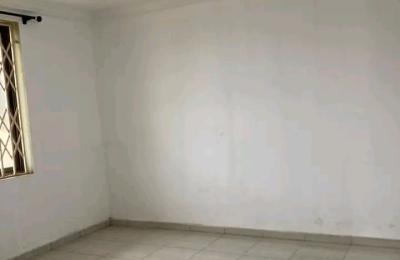 3Bedroom Apartment@ American house