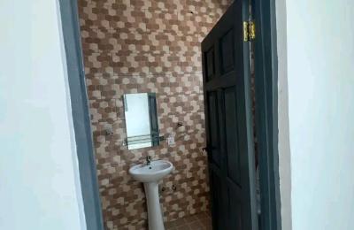 1/2BEDROOM APARTMENT@ OYARIFA