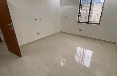 3Bedropm House@ Adjringanor