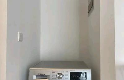 Serviced 1 Bedroom Apartment@ labond