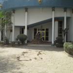 7 BEDROOM FURNISHED HOUSE FOR SALE AT EAST LEGON