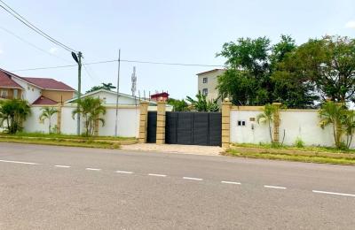 3 BEDROOM HOUSE FOR SALE AT ROMAN RIDGE