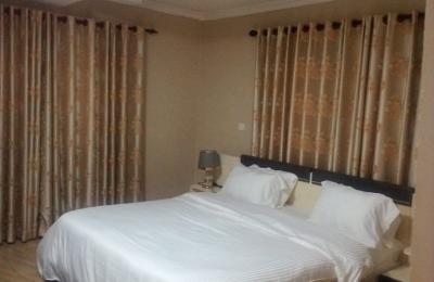 Serviced Furnished 3Bedroom Apartment@ West Airport